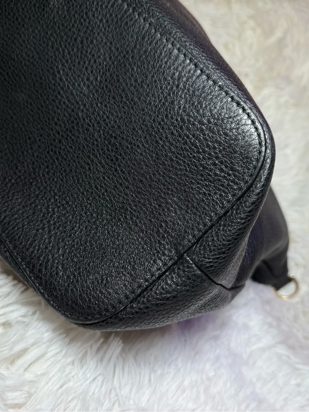 Tory Burch Thea Medium Black Slouchy Pebbled Leather Satchel Embossed Logo Gold